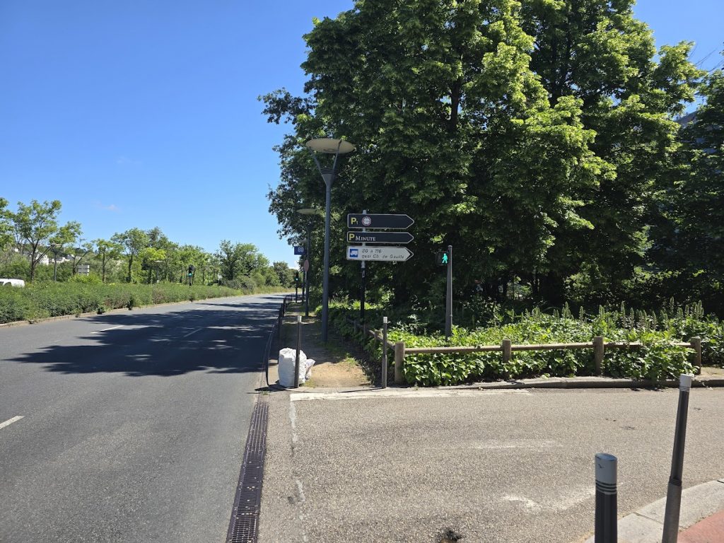 accès stationnement parc de la Tête d'Or Lyon - Parking Indigo Lyon Cité Internationale P1