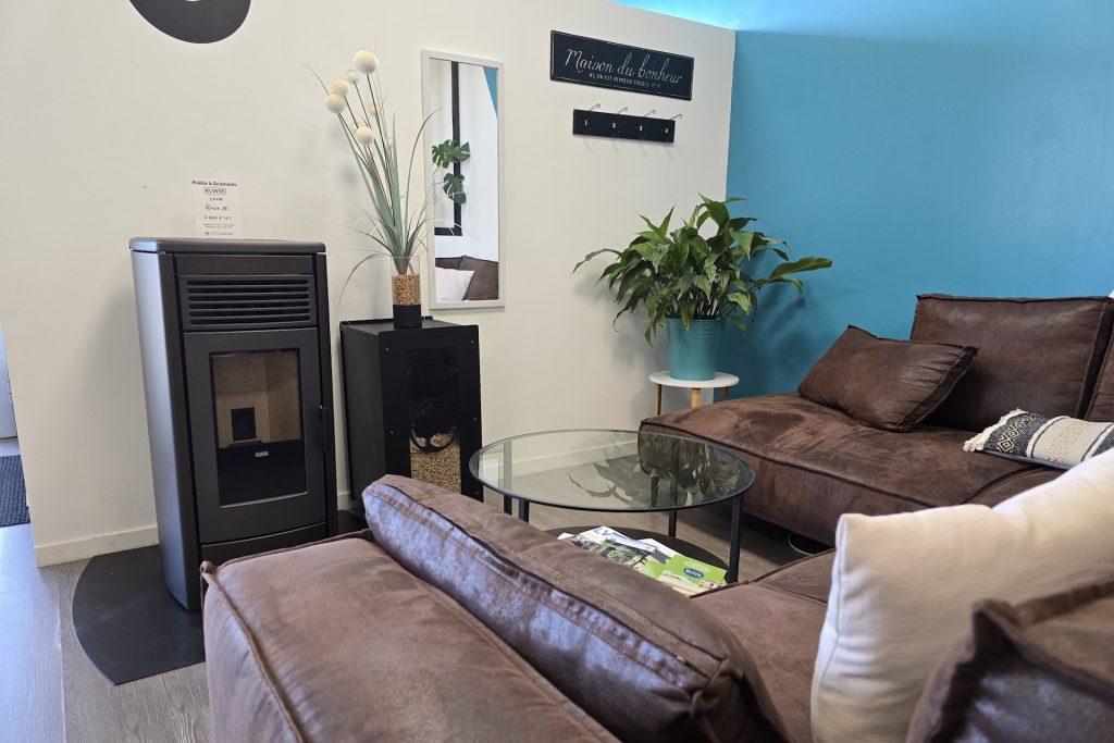 magasin poêle à granulés Hérault Gard - côté granulés